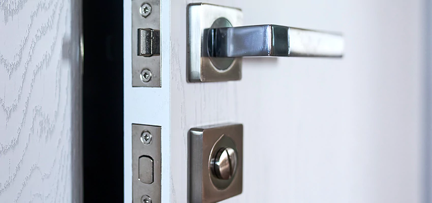 Door Lever Handle Lock Repair in Huntington Park, CA